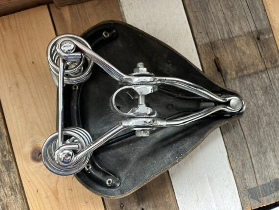 Brooks leather saddle bike B66S black 1989 England - Image 6