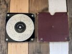 Graphoplex Roplex circular slide rule in red case 1950 France