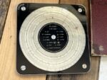 Graphoplex Roplex circular slide rule in red case 1950 France - Image 7
