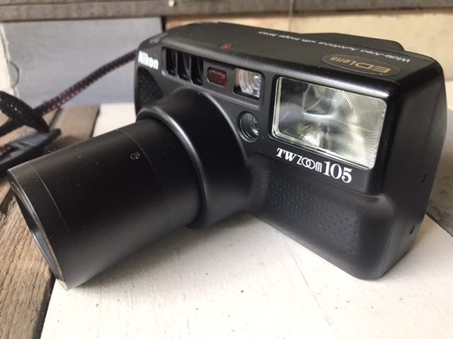 Nikon TW Zoom 105 World time camera 35mm manual 1992Japan